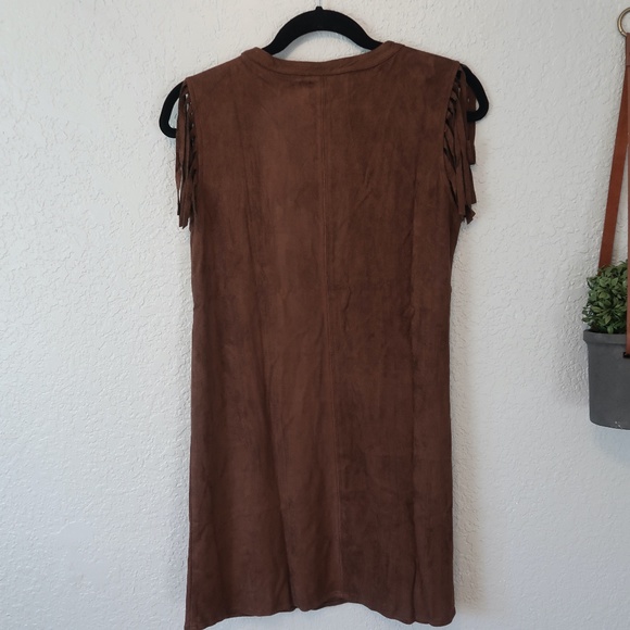 LA REINE FRINGE DRESS SIZE SMALL - Picture 2 of 7